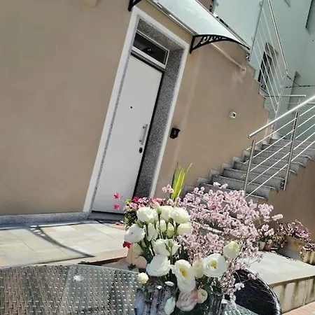 Apartman Arcobaleno Casa Venezia- *